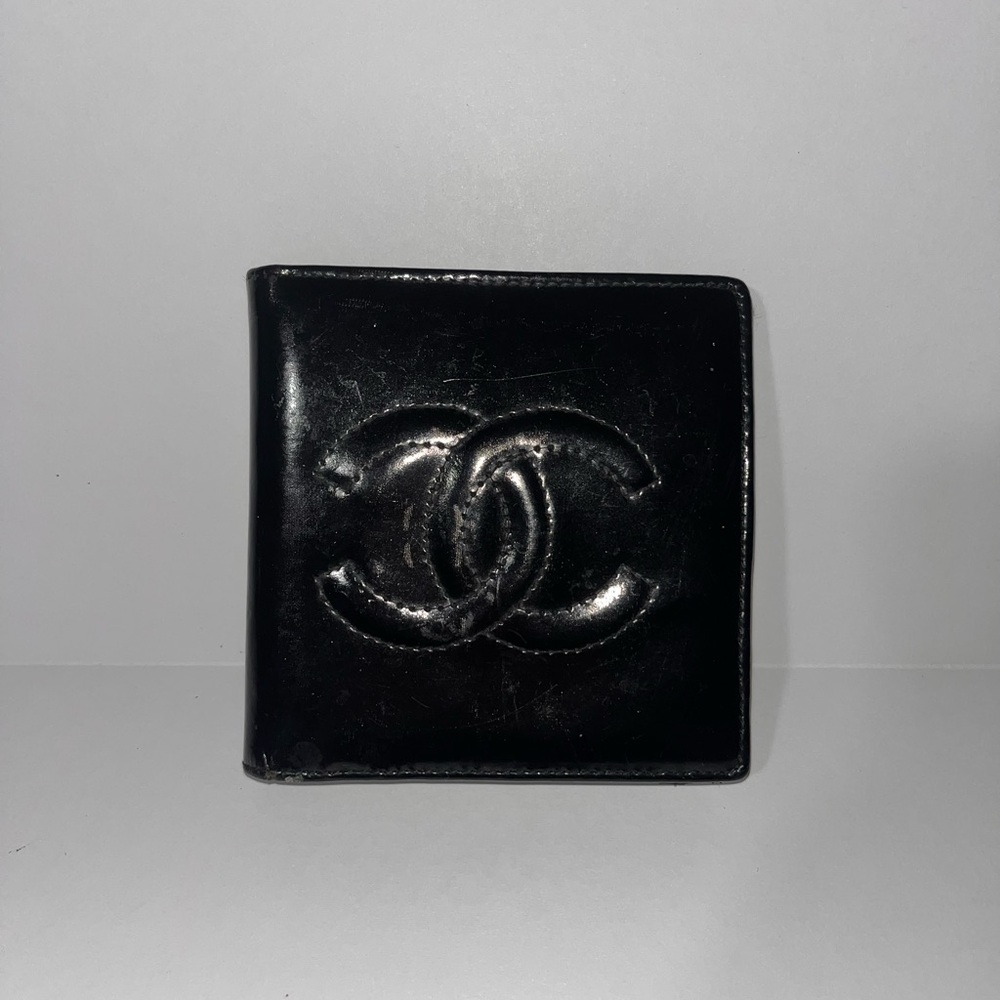 ❌❌SOLD❌❌ CHANEL Glossy Black Leather Wallet